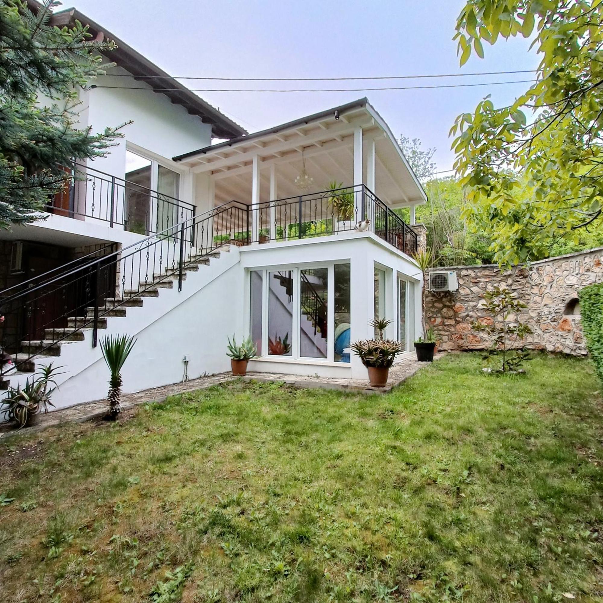 Villa Regina Serafina Balchik Eksteriør billede