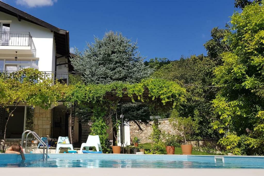 Villa Regina Serafina Balchik Eksteriør billede
